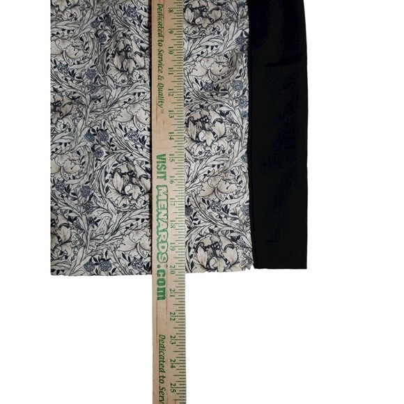 H&M Black and Cream Sofisticated Floral Pencil Skirt - Size 10 - Picture 9 of 11